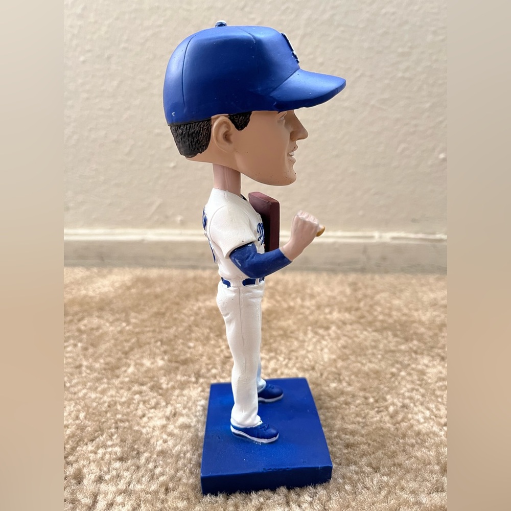 Bobblehead - Picture 7 of 16